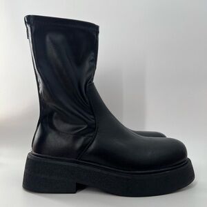 Topshop Laura Chunky Textured Sole Ankle Sock Black Dark Goth Boots